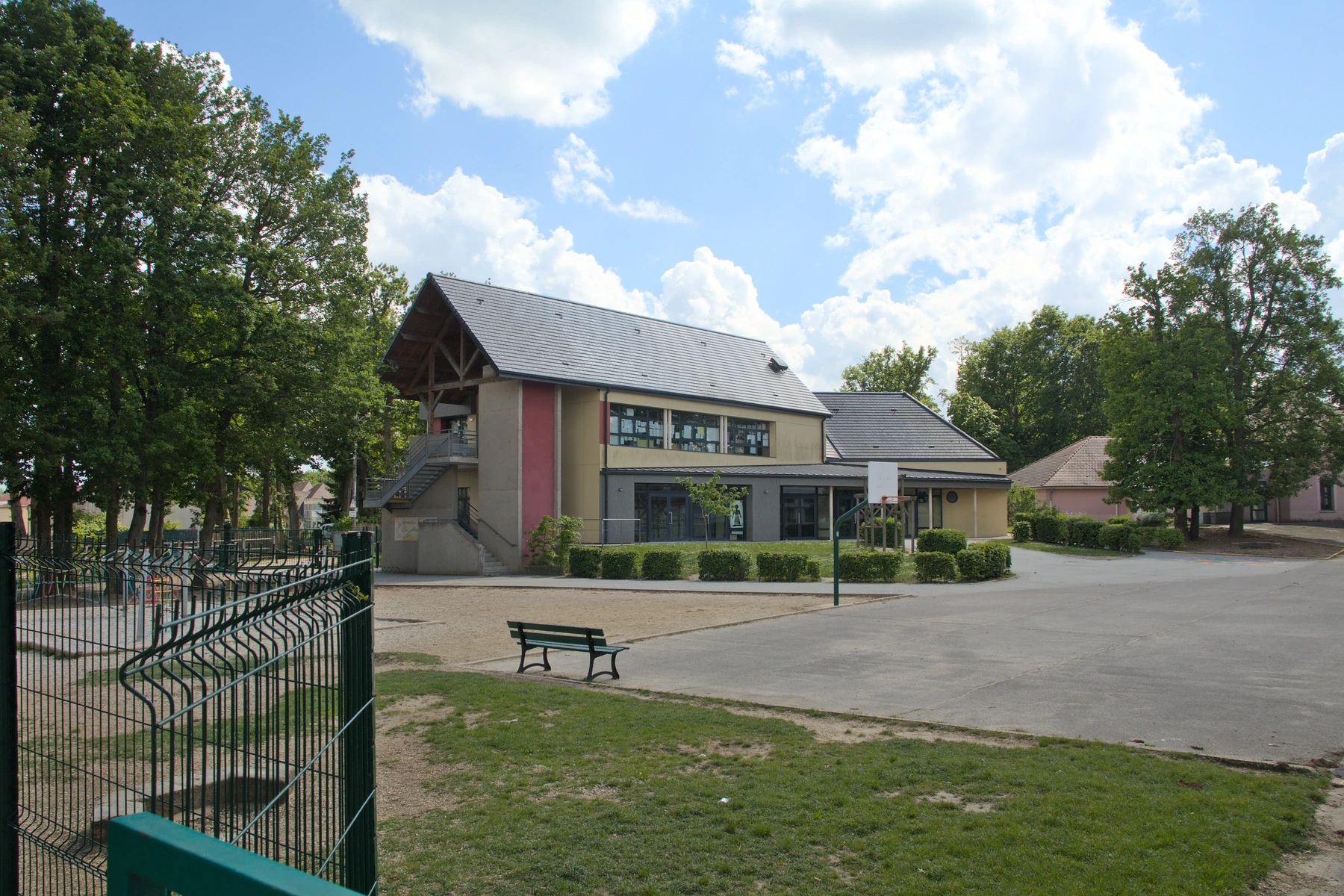 Ensemble scolaire de La Queue-les-Yvelines